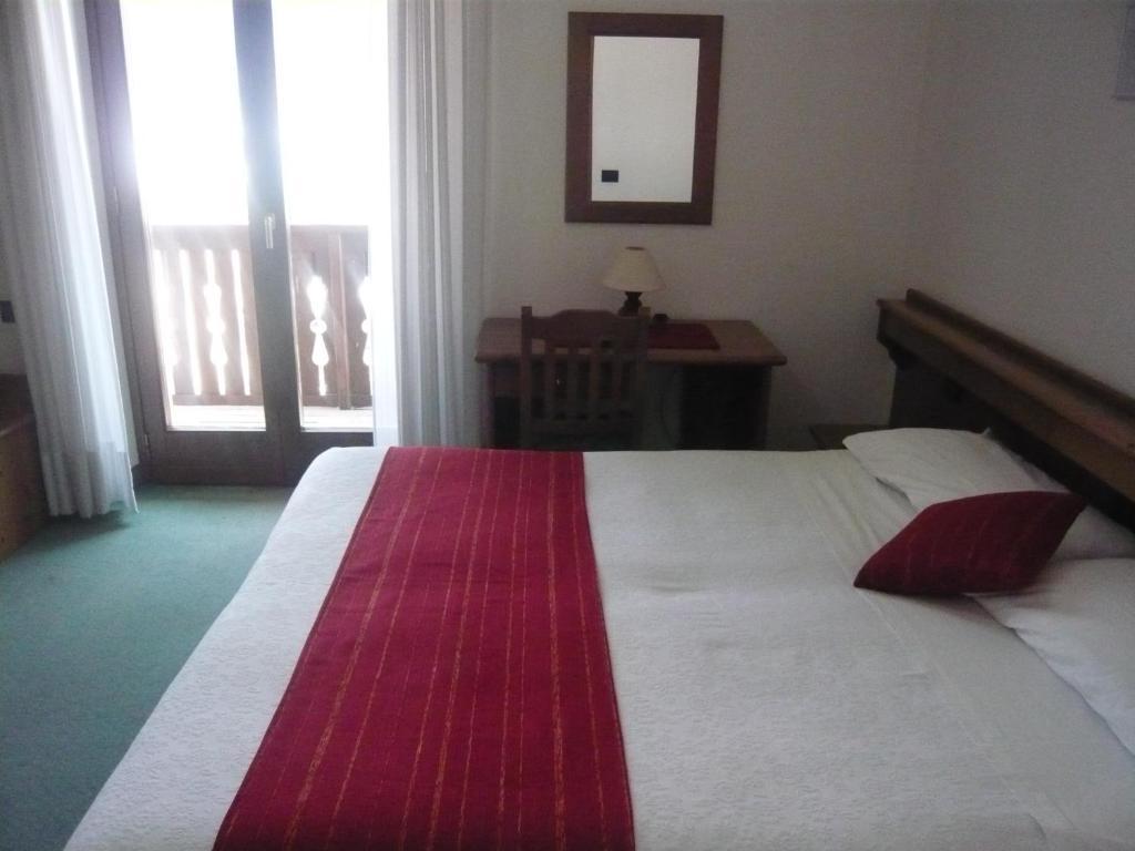 Cadria Nature & Bike Hotel Lenzumo di Concei Szoba fotó